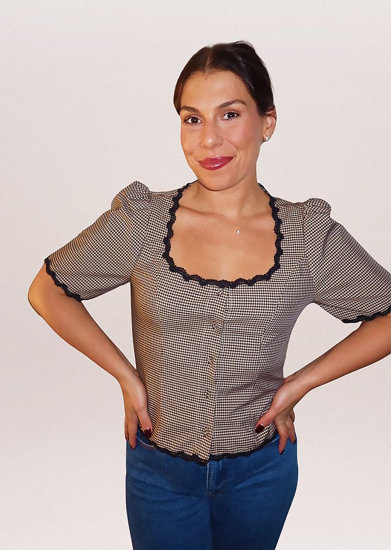 BARB TOP